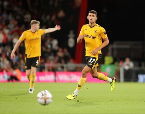 同曦新星正式成为焦点（同曦新星成为全场焦点）