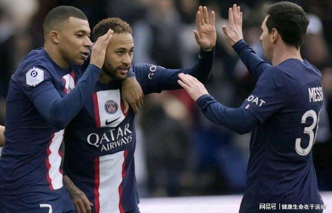 拜仁、国米告负，阿森纳成本赛季欧冠唯一仍保持全胜的球队（拜仁、国米相继失利，阿森纳成本赛季欧冠唯一全胜队）