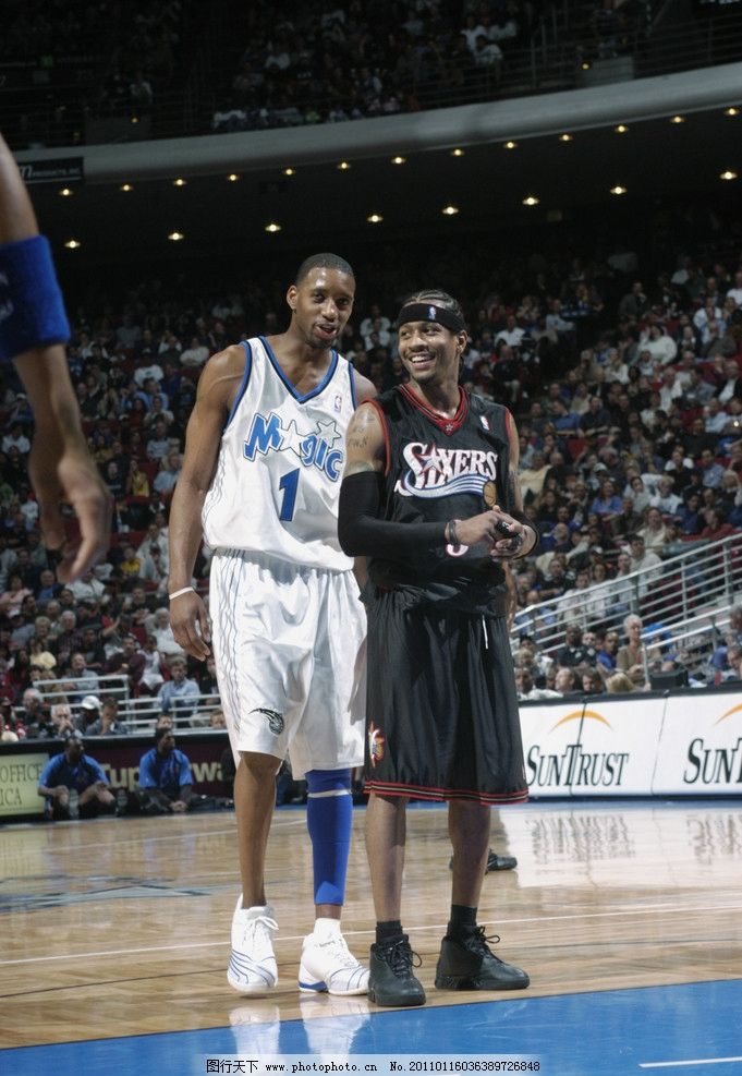 独特的精气神：肯威的足球魅力（与众不同的气质：肯威的足球风采）