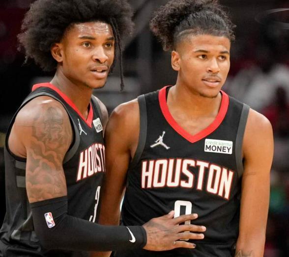 马竞3-1莱万特，格列兹曼替补双响，德拉富恩特乌龙（马竞3-1力克莱万特：格列兹曼替补梅开二度，德拉富恩特自摆乌龙）