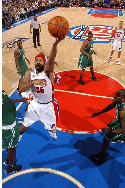 川超联赛首次出现熔断，成都66分钟8-0巴中直接结束比赛（川超联赛首现熔断：成都66分钟8比0巴中，比赛提前终止）