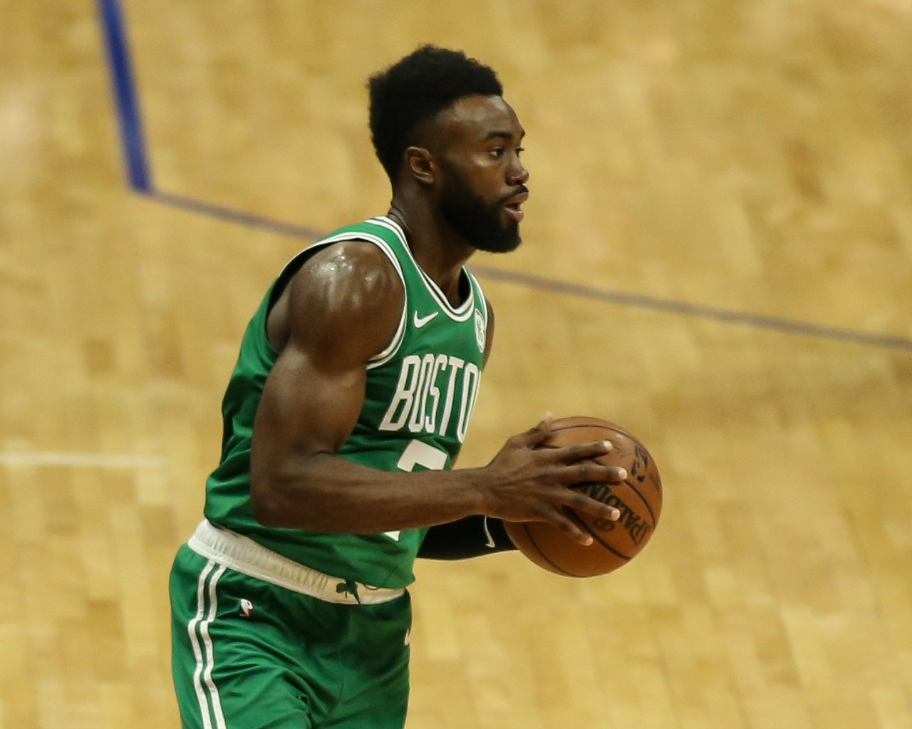 欧联2-1，法甲7冠王掀翻荷甲劲旅，迎来2连胜，舒尔茨一剑封喉（欧联2-1，法甲七冠霸主力克荷甲劲旅取两连胜，舒尔茨绝杀制胜）