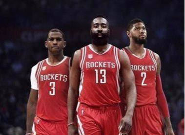 齐达内晒和樊振东打球照，足球界和乒乓球界梦幻联动，网友直呼：太帅了（齐达内晒与樊振东打球合影，足乒跨界梦幻同框，网友惊呼太帅了）