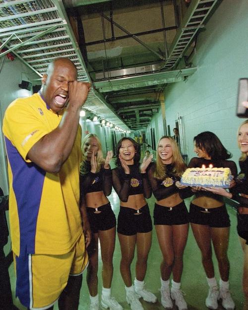 法国客战阿塞拜疆：埃基蒂克、恩昆库首发，舍瓦利耶出战（法国客场对阵阿塞拜疆：埃基蒂克、恩昆库先发，舍瓦利耶登场）