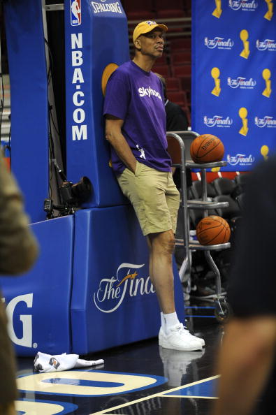 泰伦·卢：球迷们希望我们能像过去那样反弹，但并非总是如此（泰伦·卢：理解球迷盼我们重现昔日反弹，但现实不总如愿）