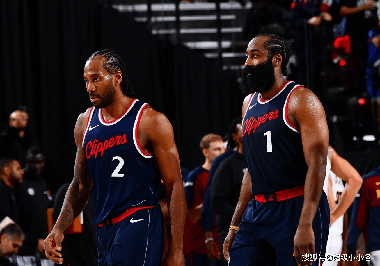 世体：巴萨要在1月15日前提交滕森的伤势报告，以注册新球员（世体：巴萨须在1月15日前递交滕森伤情报告，方可完成新援注册）